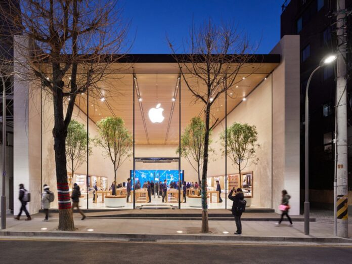 Apple yeni mağazasını açtı! iPhone, iPad ve Mac için özel duvar kağıtları geliyor