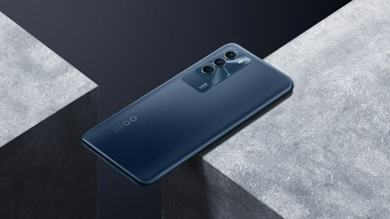 iQOO Neo6 özellikleri ile dikkat çekiyor