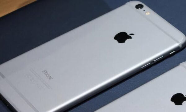 Apple, iPhone cihazlarıyla ilgili yeni bir iddi ile karşı karşıya