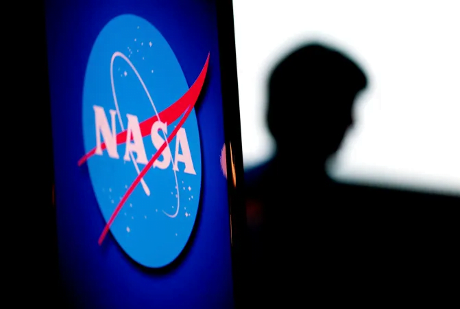 NASA Astra sorunu