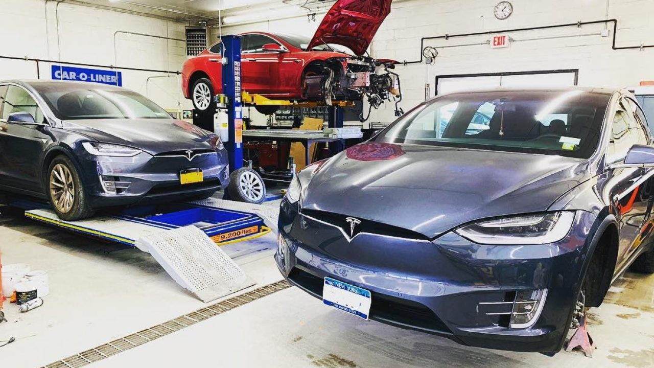 Tesla otonom sürüş özelliği