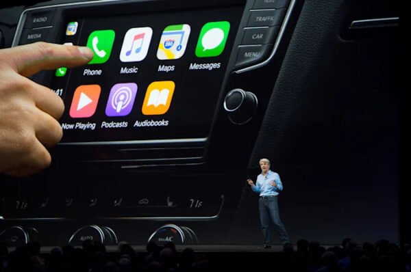 Apple, CarPlay ile gaz ödemesine izin vermeyi planlıyorApple, CarPlay ile gaz ödemesine izin vermeyi planlıyor