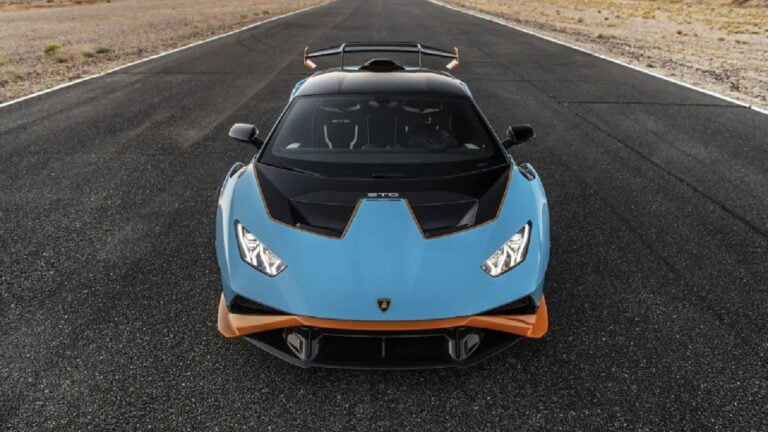 Lamborghini elektrikli otomobil konusunda bekleyip görecek
