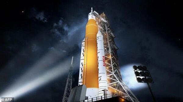 NASA, Artemis 1 Ay görevi için tarih verdi!