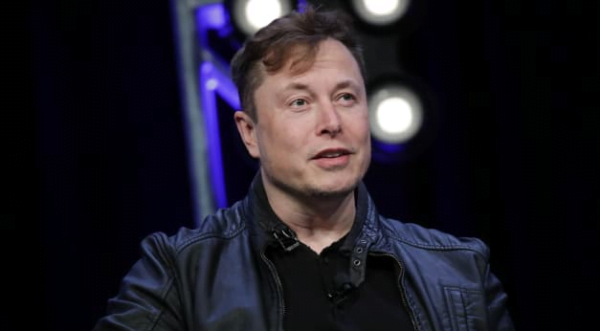 Elon Musk bu alışkanlığından kurtulmak istiyor