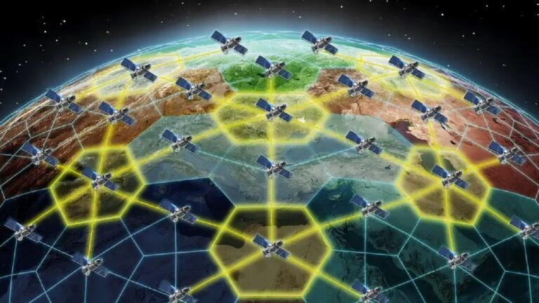 DARPA, Dünya’nın etrafına bir uydu ağı kurmak istiyor