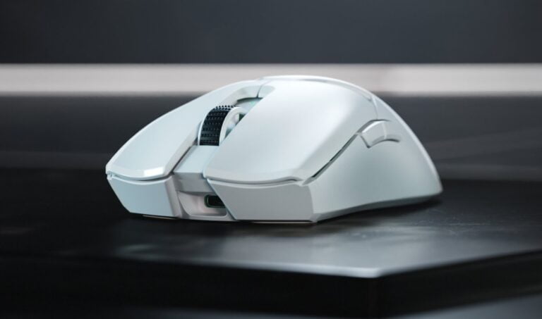Razer Viper V2 Pro espor mouse’u: Çok hafif ve çok hızlı!