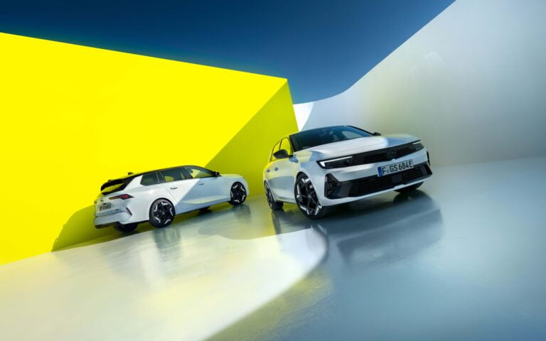 Opel Astra GSe ve Astra Sports Tourer GSe tanıtıldı