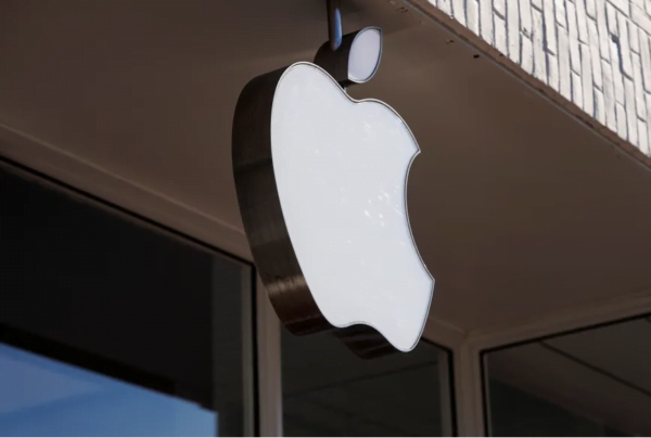 Apple Nisan ayında 15.5 İnç MacBook Air'i piyasaya sürecek
