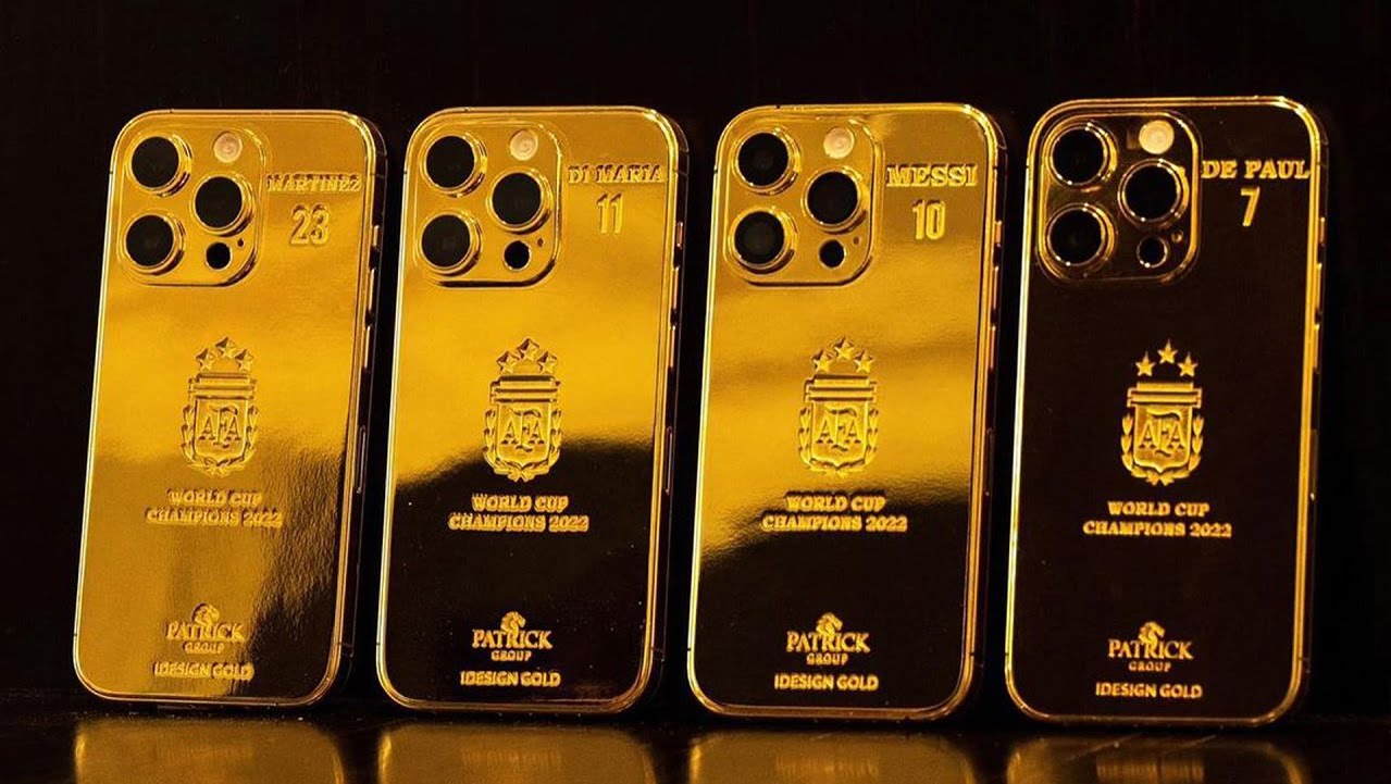 Messi altın iPhone 14