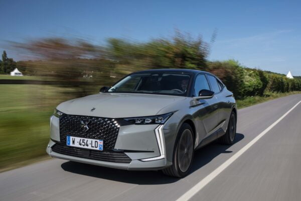 DS 4 Motor yelpazesine ödüllü motor seçeneği eklendi 2 DS 4