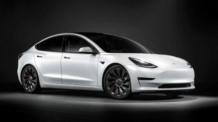 Tesla Model 3 için yeniden sipariş almaya başladı 13 Tesla Model 3