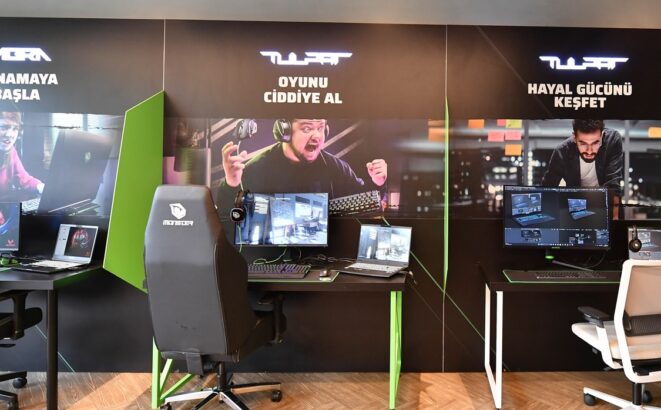 Monster Notebook etkinliğindeydik! Şirket, Amerika'ya adım atmaya hazırlanıyor! 26 htirio