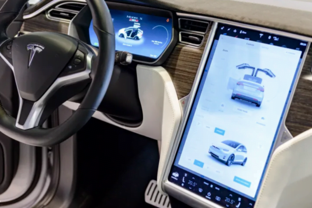 Tesla yeniden güvenlik soruşturmasıyla karşı karşıya 2 Tesla yeniden güvenlik soruşturmasıyla karşı karşıya