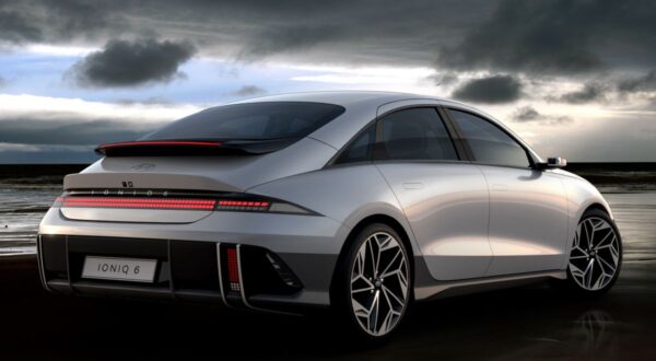 IONIQ 6