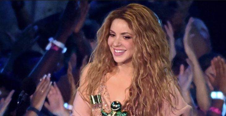 Shakira klibinde şaşırtan detay
