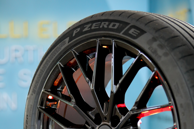 Pirelli elektrikli̇ otomobillerde en çok görülen marka oldu 1 Pirelli