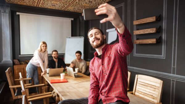 Sahte takipçileri tespit etmenin 10 yolu 3 sahte takipçileri