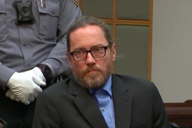 TV programına çıkmadı diye karısını öldüren adama ceza