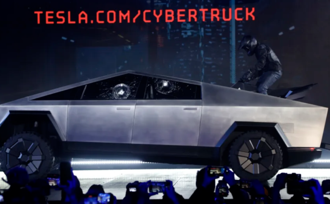 Tesla, Cybertruck teslimatlarına 30 Kasım'da başlıyor