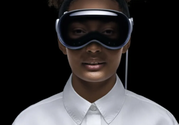 Apple Vision Pro'nun Yeni Modeli 2027'de Çıkacak 15 vision pro 1