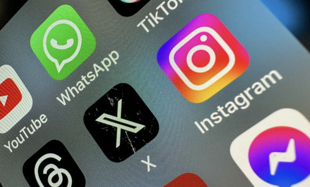 Apple WhatsApp ve Threads'i Çin App Store'dan kaldırdı