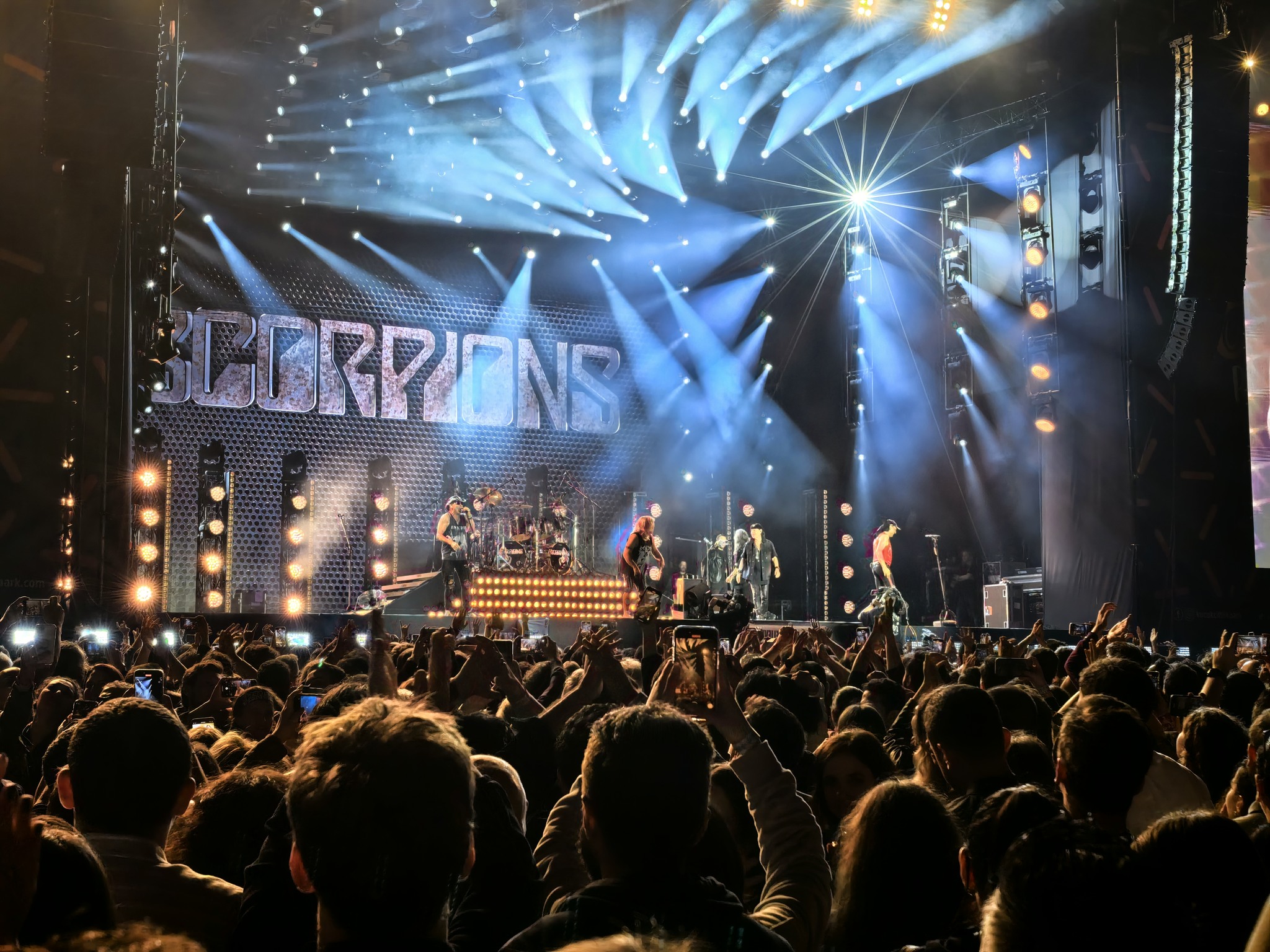 Scorpions konseri muhteşemdi! Huawei Pura70 Ultra ile konserden özel görüntüler