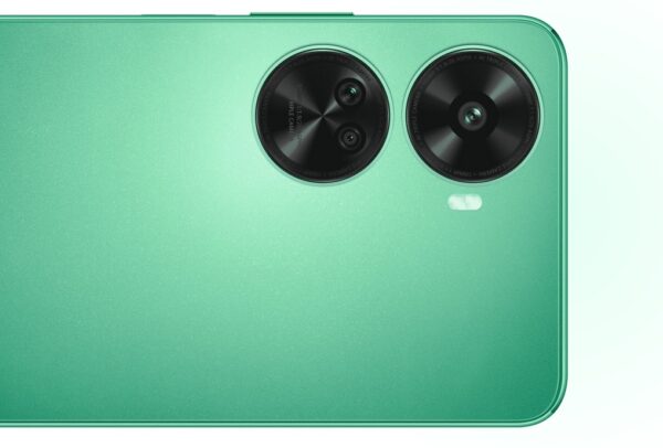 Huawei nova 12 SE'den bahsediyoruz: Güzel tasarımı ve hızlı şarj özelliği var