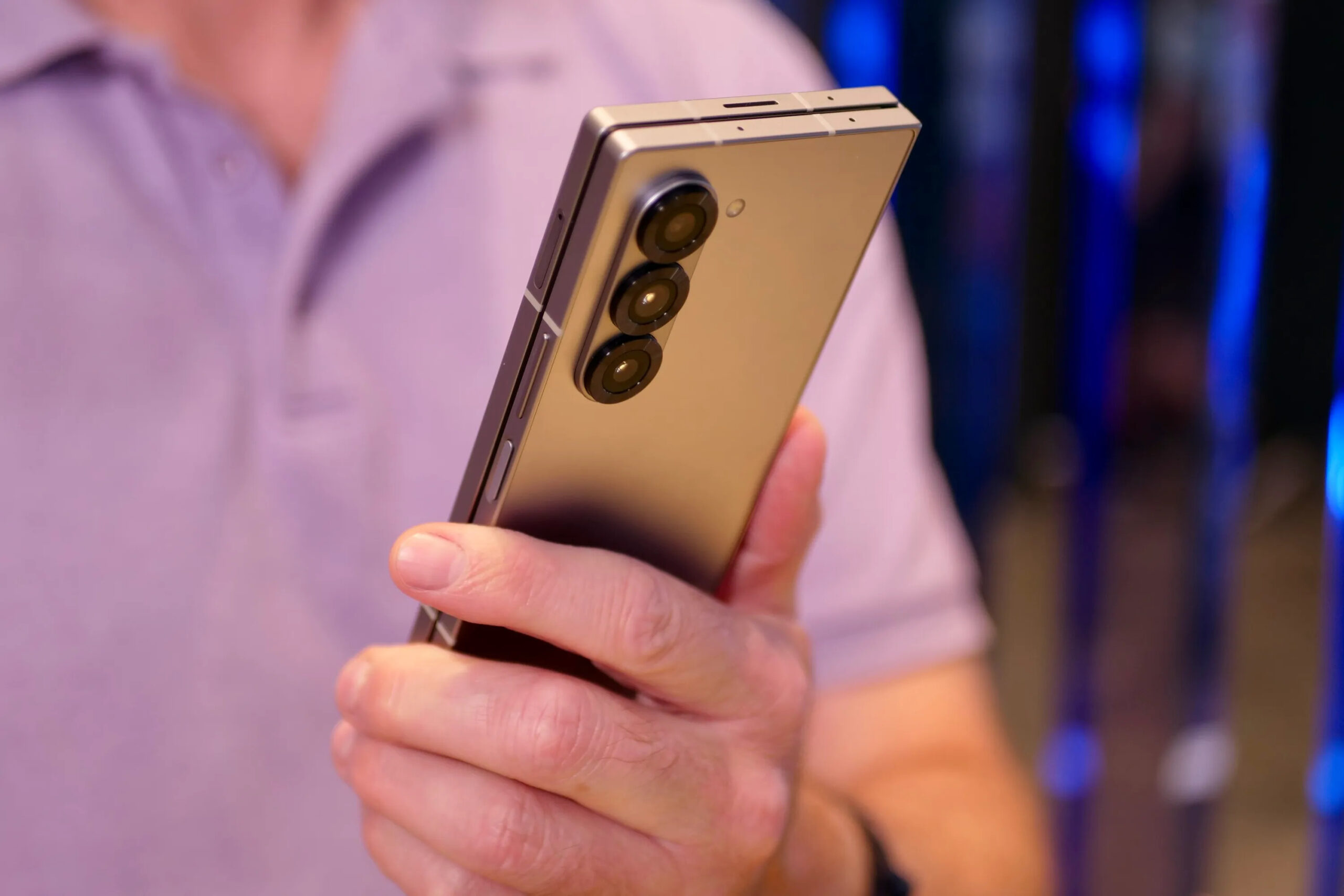 Samsung Galaxy Z Fold7 Kamerasıyla Çok Konuşulacak 1 Samsung Ağustos 2024 güvenlik