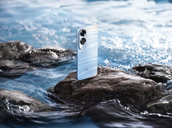 Askeri Dayanıklılık Standartlarına Sahip Oppo A60 ’ı Piyasaya Sunuyor