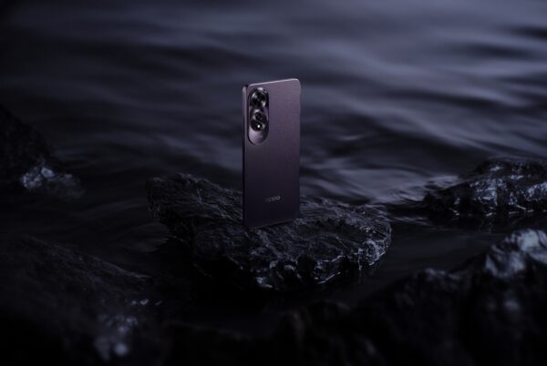 Askeri Dayanıklılık Standartlarına Sahip Oppo A60 ’ı Piyasaya Sunuyor