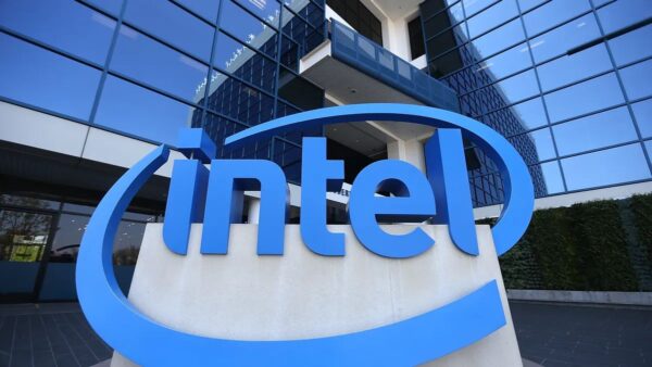 "Intel'in Çipleri Umut Veriyor Ancak Yolu Uzun" 3 intel