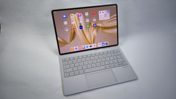 Huawei MatePad Pro 12.2 inceleme: Bir çizim tahtası, bir laptop gibi