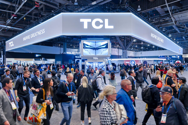 TCL 