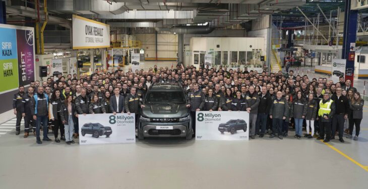 Oyak Renault 8 Milyonuncu Araç Üretimini Kutladı 26 Oyak Renault