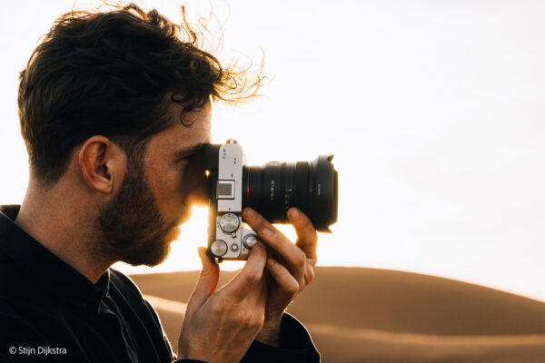  Sony, Ultra Geniş FE 16mm