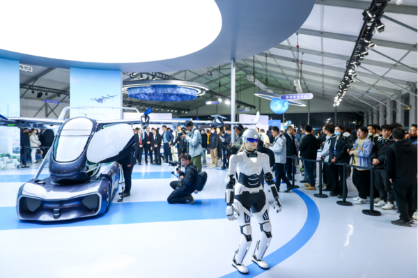 Chery’nin AIMOGA Robotu ile Yeni Bir Boyuta Taşınıyor! 4 AIMOGA