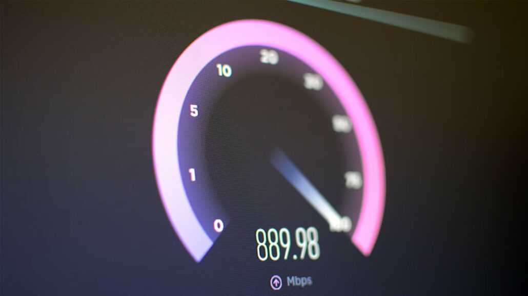 China Launches 10G Network 1030x579 1