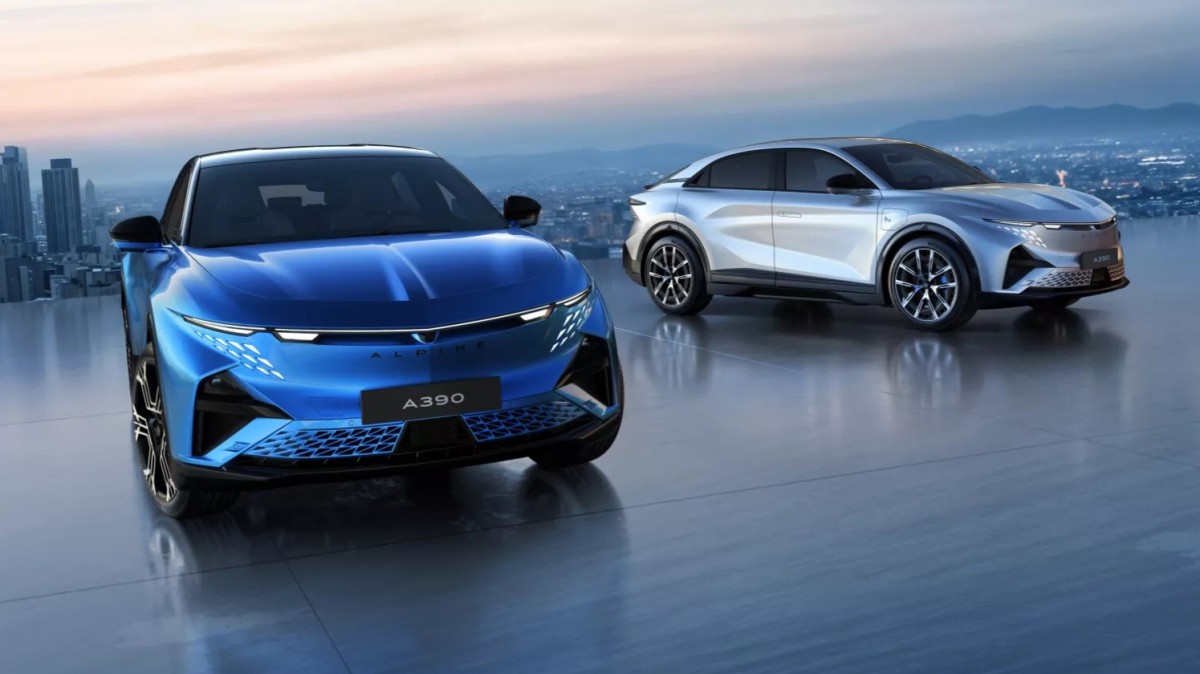 Renault - Alpine, A390 Elektrikli Fastback'i Tanıttı 1 A390