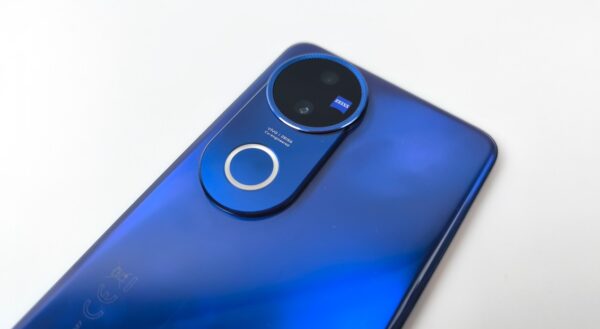 vivo V50 5G inceleme: Gelişmiş portre çekim modu ve dahası!