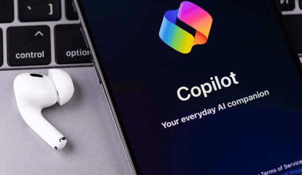 Microsoft launches Copilot Vision on Windows with Highlights