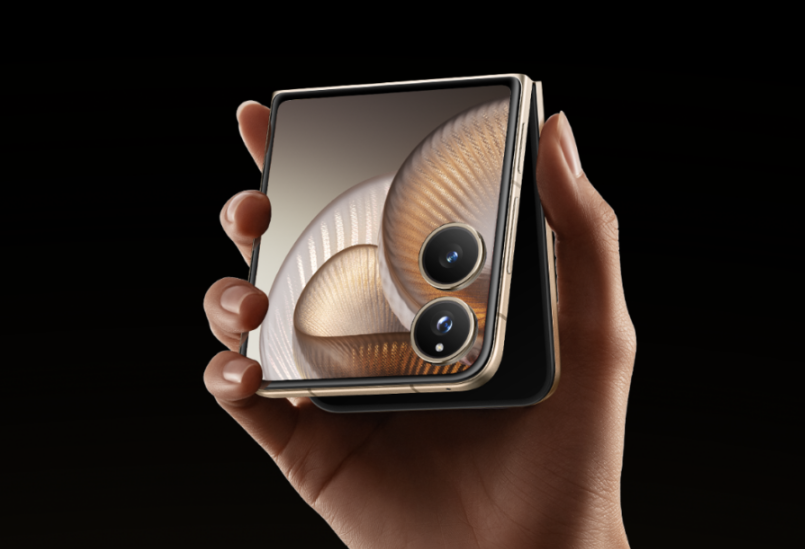 Xiaomi Mix Flip 2 3