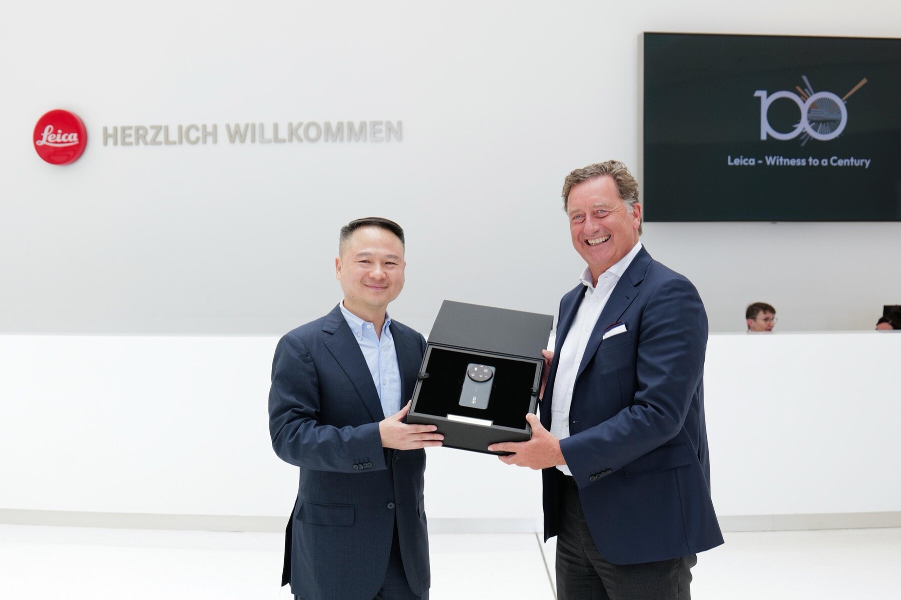 Leica’nın 100. Yılında Xiaomi’den Şık Sürpriz: 15 Ultra Özel Versiyonu