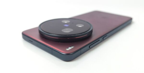 vivo X200 Ultra: Kamera kitiyle birlikte eşsiz bir kamera telefon!