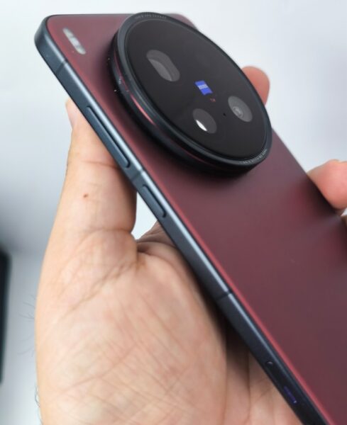 vivo X200 Ultra: Kamera kitiyle birlikte eşsiz bir kamera telefon!