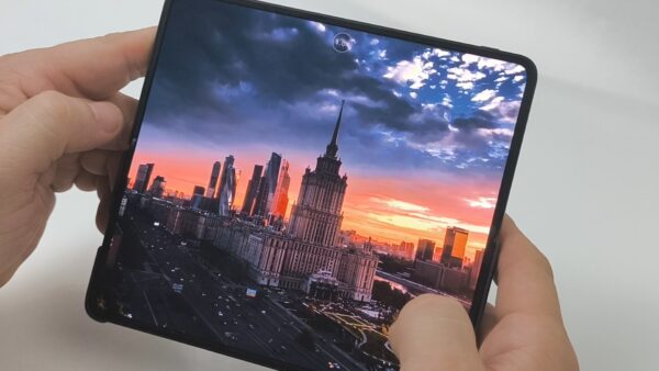 OPPO Find N5 inceleme: Oldukça ince ve kullanışlı bir katlanabilir telefon