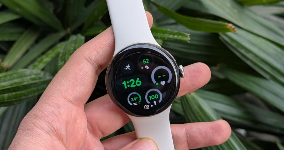Google, Pixel Watch 4’ü Fitness Severler İçin Yeniden Tasarladı