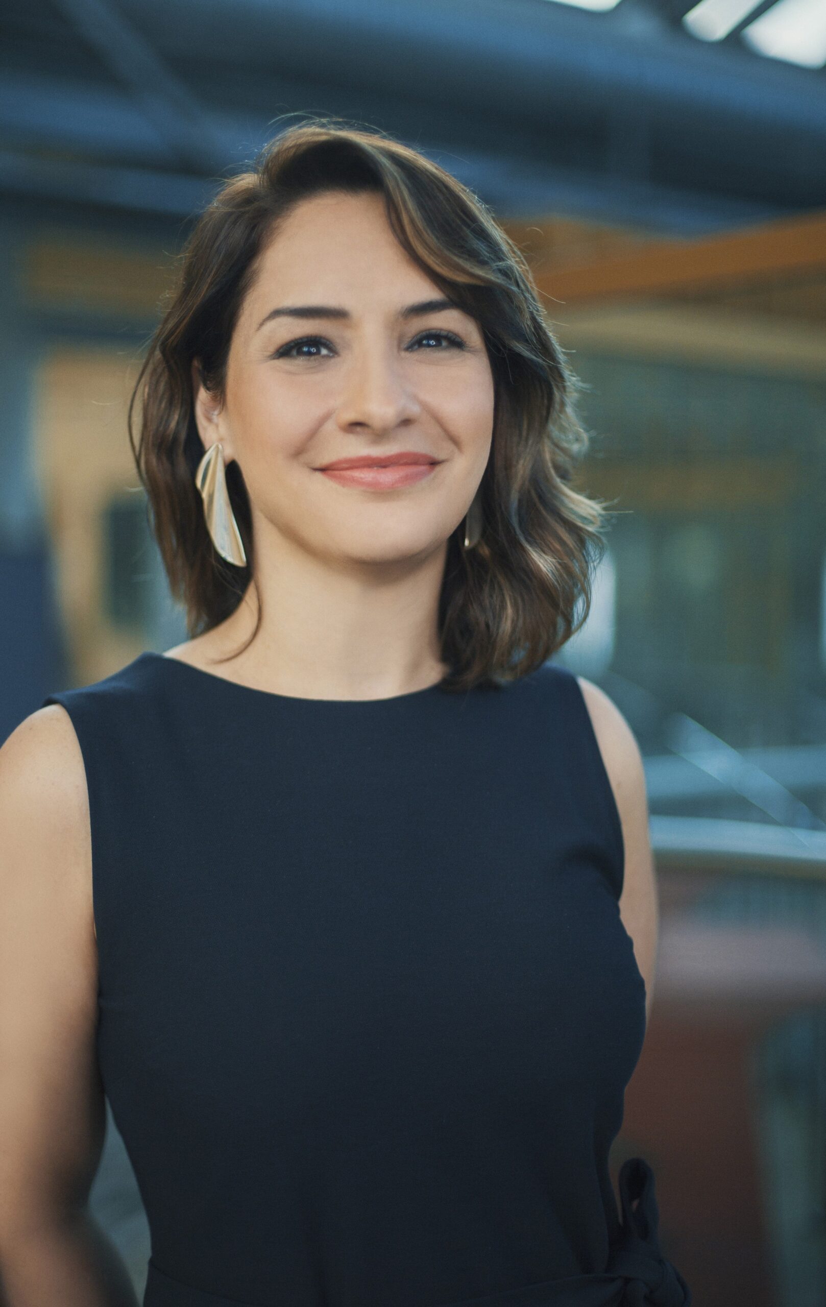 Microsoft Türkiye’nin deneyimli kadın yöneticilerinden yeni atama haberleri gelmeye devam ediyor. Microsoft’tan yapılan açıklamada Aslı Arbel’in Microsoft EMEA Bölgesi’nde Güney Avrupa’dan Sorumlu Deneyimsel Pazarlama Yöneticisi olarak atandığı; Doğuş Alev Aka’nın ise Microsoft EMEA Bölgesi Siber Güvenlik Çözümlerinden Sorumlu Entegre Pazarlama Yöneticisi olarak yeni görevine başladığı duyuruldu. 