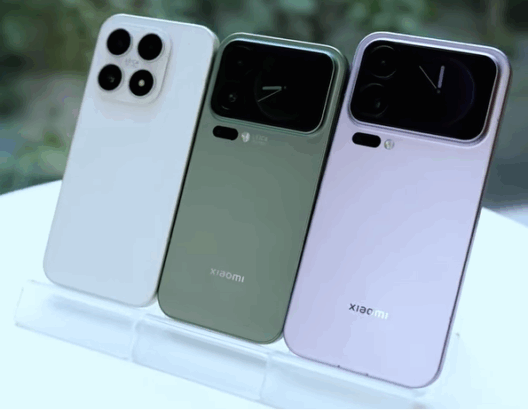 Xiaomi 17 Serisi Tanıtım Öncesi Ortaya Çıktı: Tasarım ve Renk Seçenekleri Netleşti 8 Xiaomi 17 Pro (3)