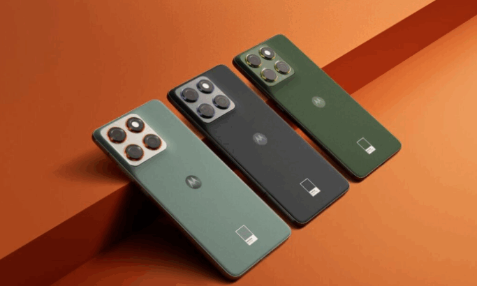 Motorola Edge 70 Resmen Geliyor: Ultra İnce Tasarımıyla 5 Kasım’da Sahneye Çıkacak 27 Motorola Moto Edge 70